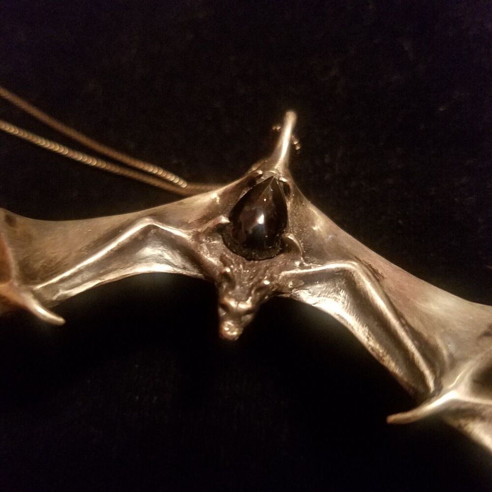 Sterling Silver Bat Pendant w/Black Star Diopside Gemstone, Vampire Goth Gothic - Picture 7 of 10